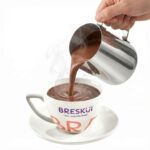 servir chocolate caliente